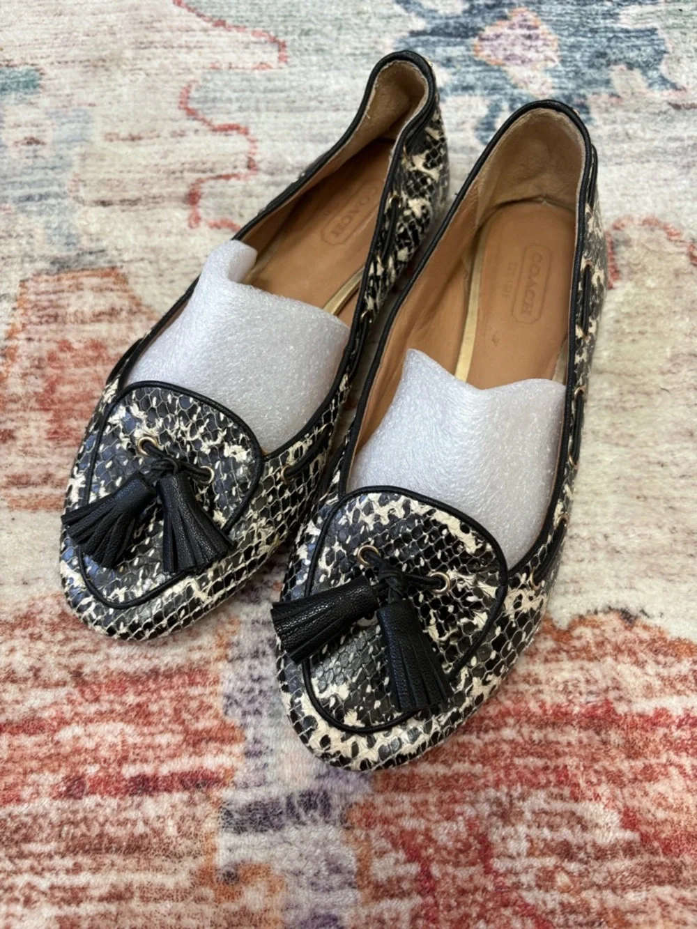 Coach Shoes Snakeskin Print‎ Black White Leather Malika Tassel Flats Loafers 6B